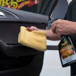 Meguiars-Gold-Class-Leather-Vinyl-Cleaner2