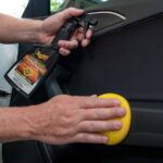 Meguiars-Gold-Class-Leather-Vinyl-Cleaner3