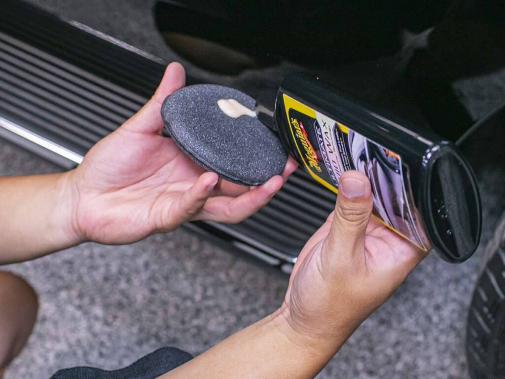 Meguiars-Ultimate-Liquid-Wax3
